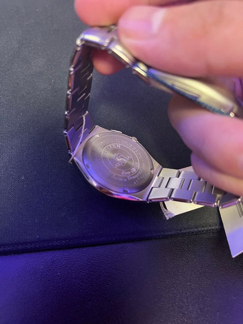 シチズン アテッサ 電波ソーラー エコドライブ 軽量チタン製