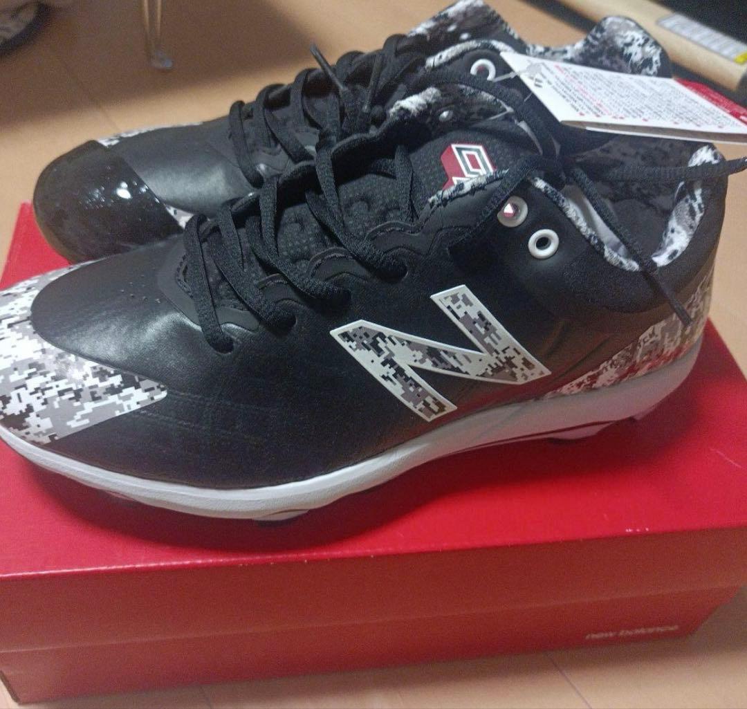 【新品未使用】　New Balance 野球スパイク 黒　迷彩　26.0cm