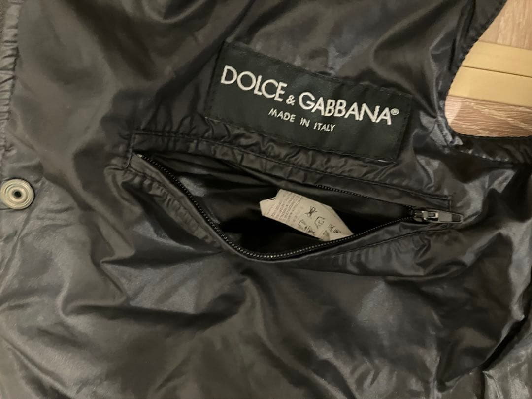 Dolce & Gabbana ブラックダウンジャケット