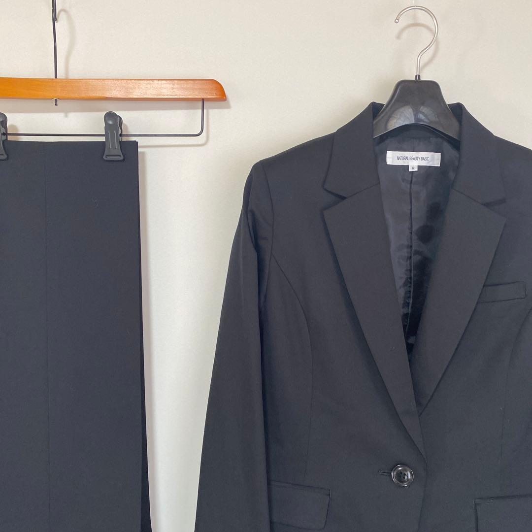 ナチュラルビューティーベーシック パンツスーツ M W72 黒 就活 DMW