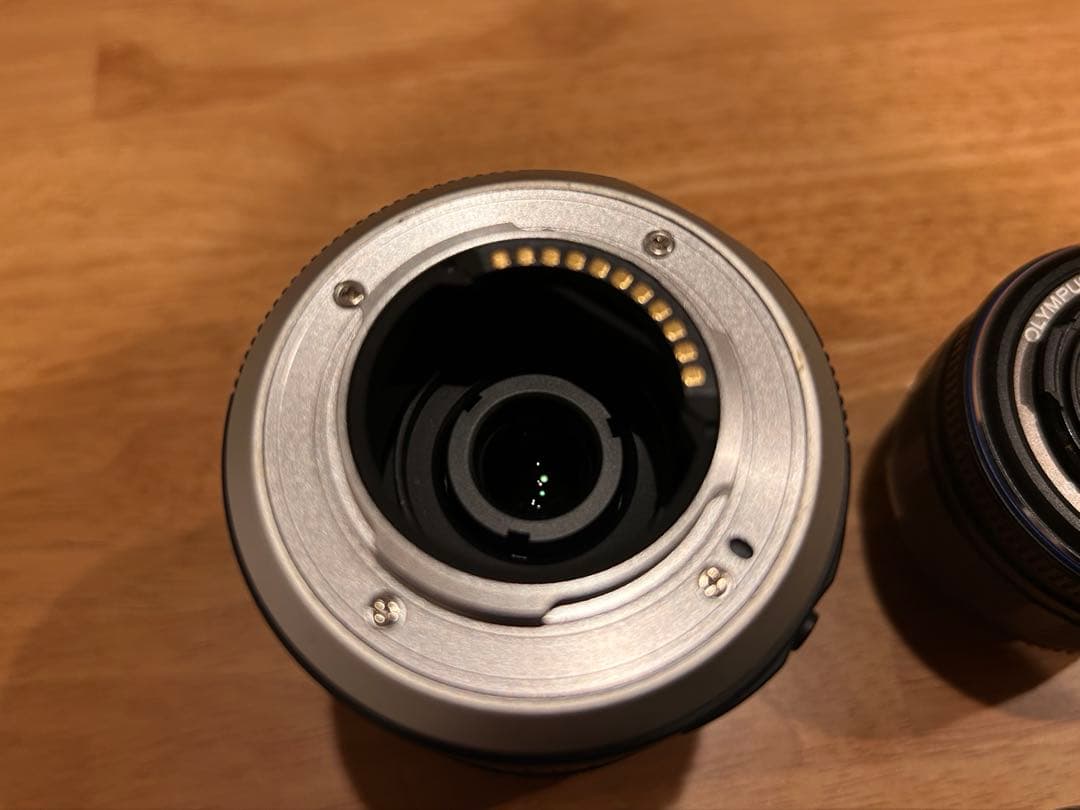 Olympus カメラレンズ２個セット