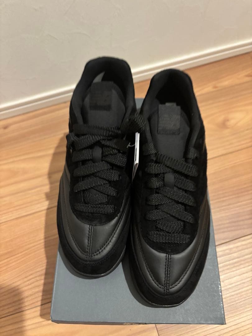 New Balance URC42CKブラック スニーカー