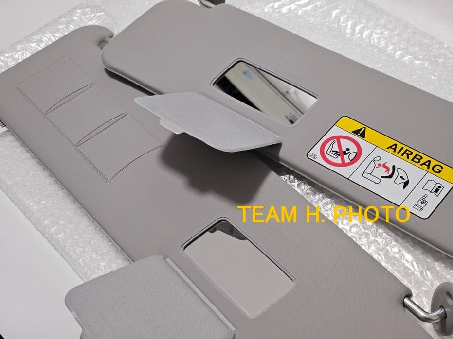 200系ハイエース　スーパーGL　純正サンバイザー　左右セット　ワイド用　グレー