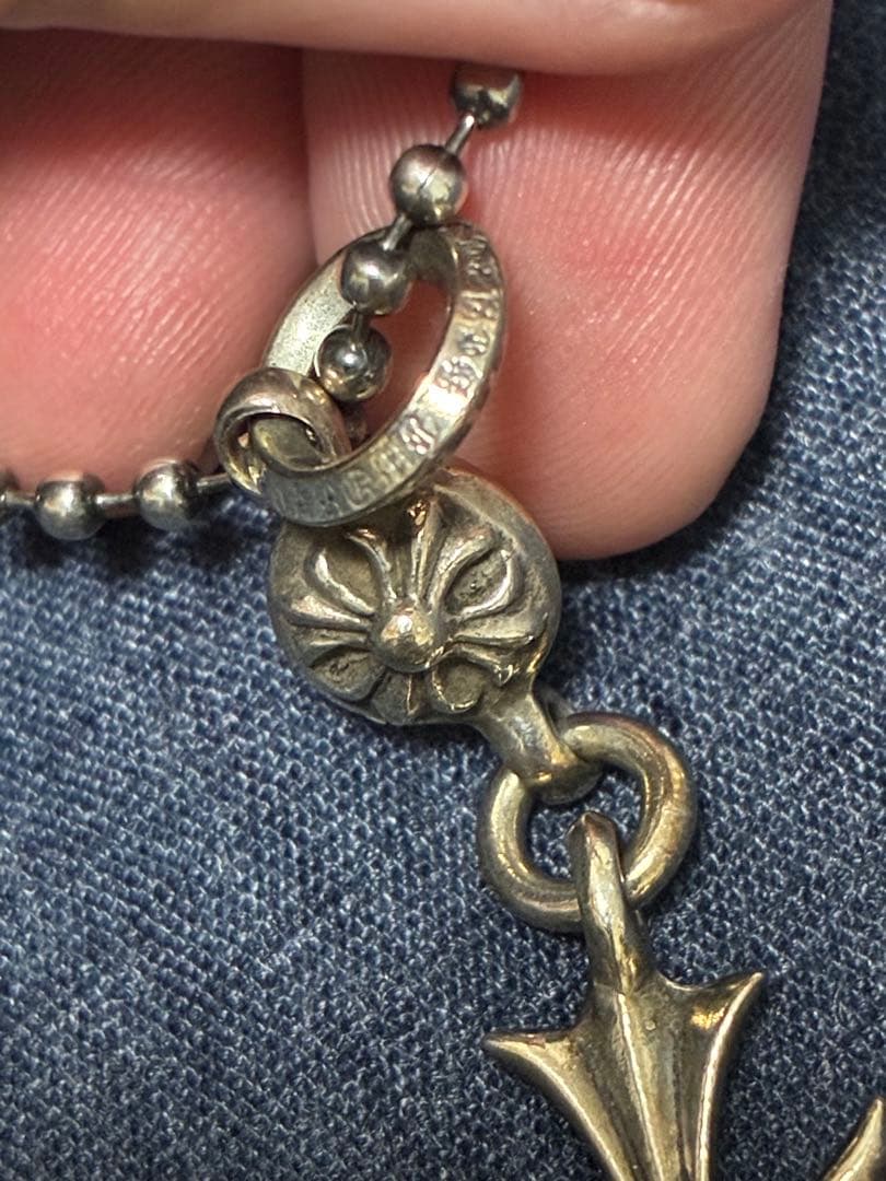 クロムハーツ 1ボールタイニーchクロスチャーム