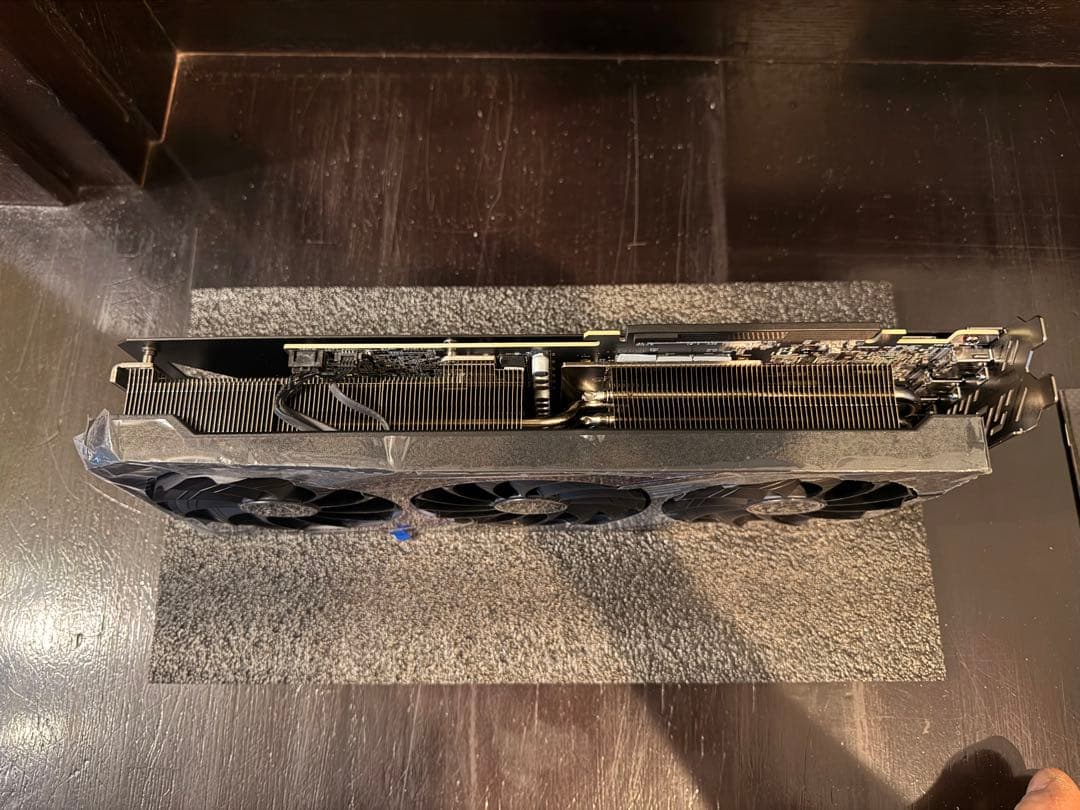 グラフィックボード・グラボ・ビデオカード Aslock RX 7800 XT Phantom Gaming 16GB OC