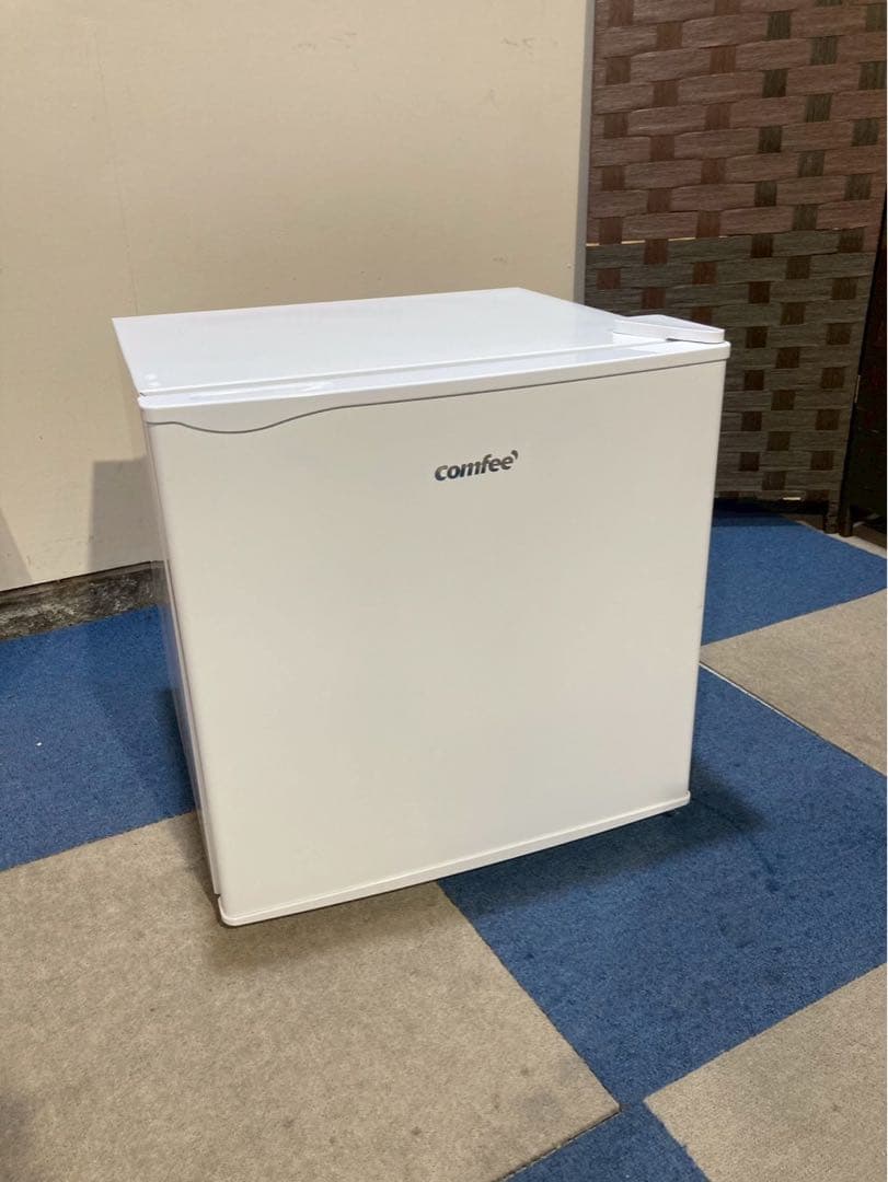 東京都23区(送料込み) COMFEE’ 45L 冷蔵庫 (TPS4880)