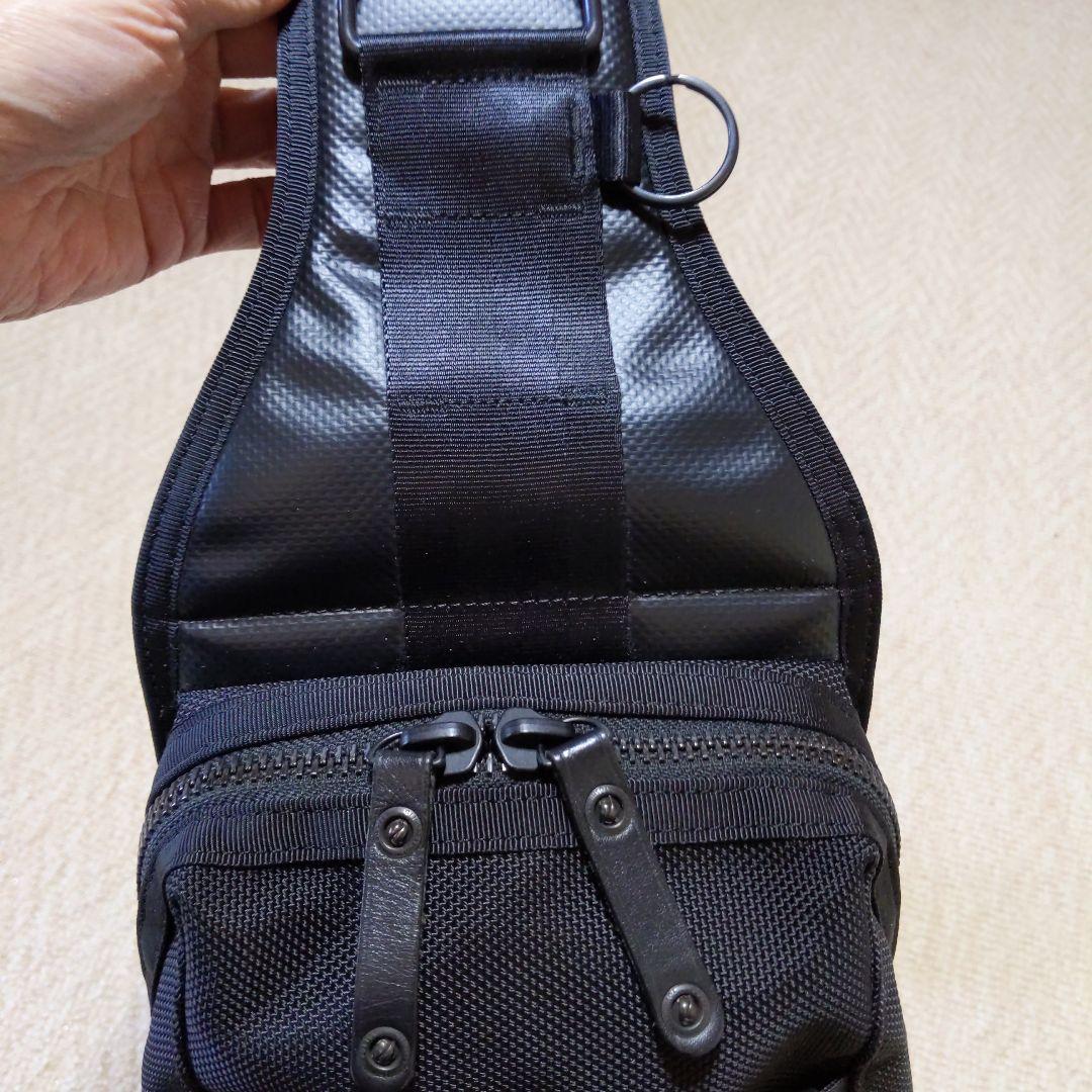 美品　PORTER　ポーター　ヒートスリング　ボディーバッグ　黒色