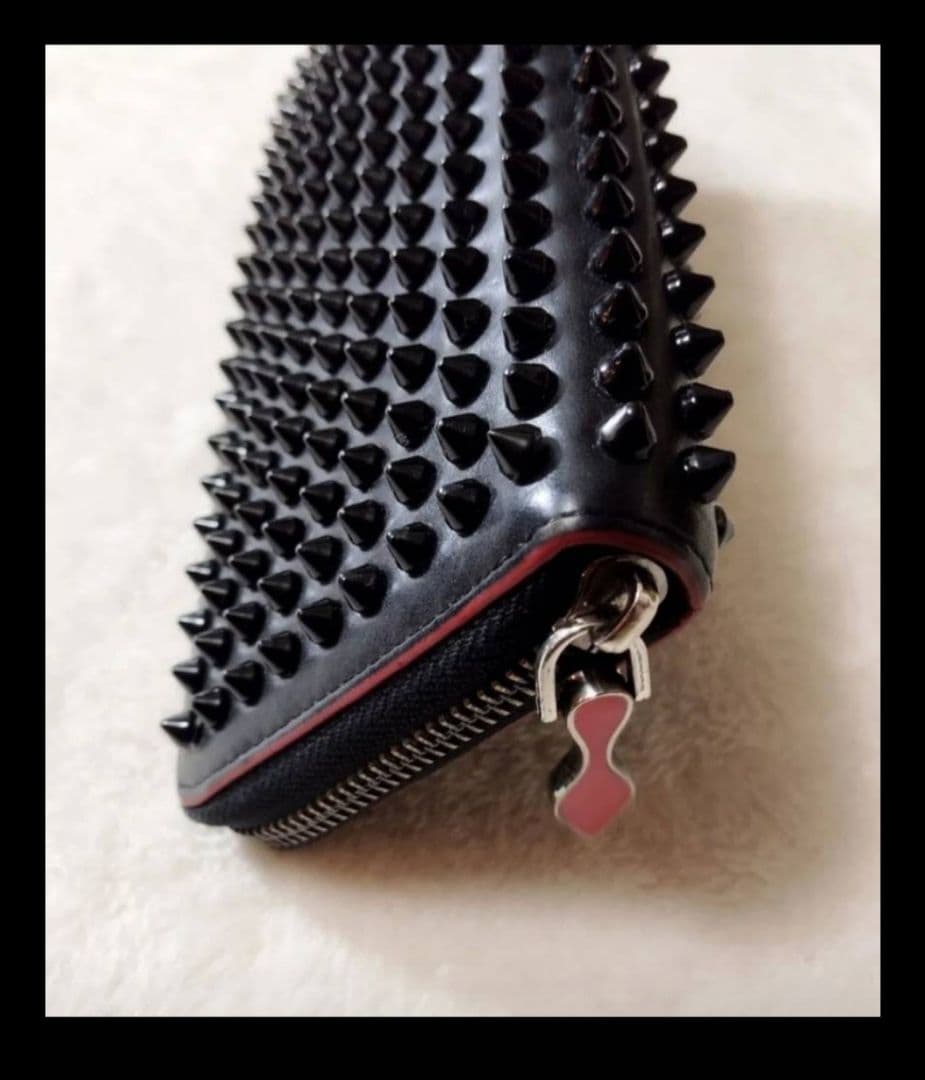 クリスチャンルブタン　長財布　財布　美品