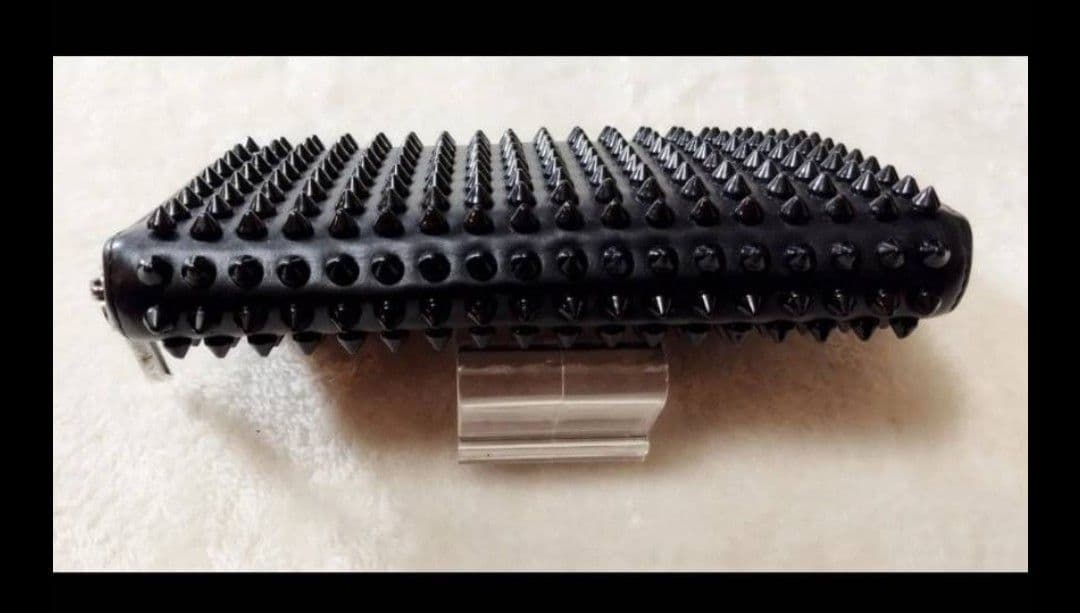 クリスチャンルブタン　長財布　財布　美品