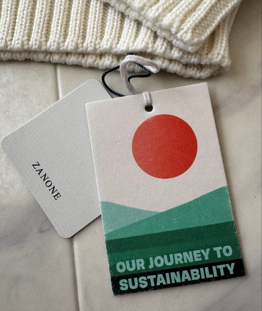 【新品未使用】ZANONE（ザノーネ）5ゲージウールソリッドタートルネックニット