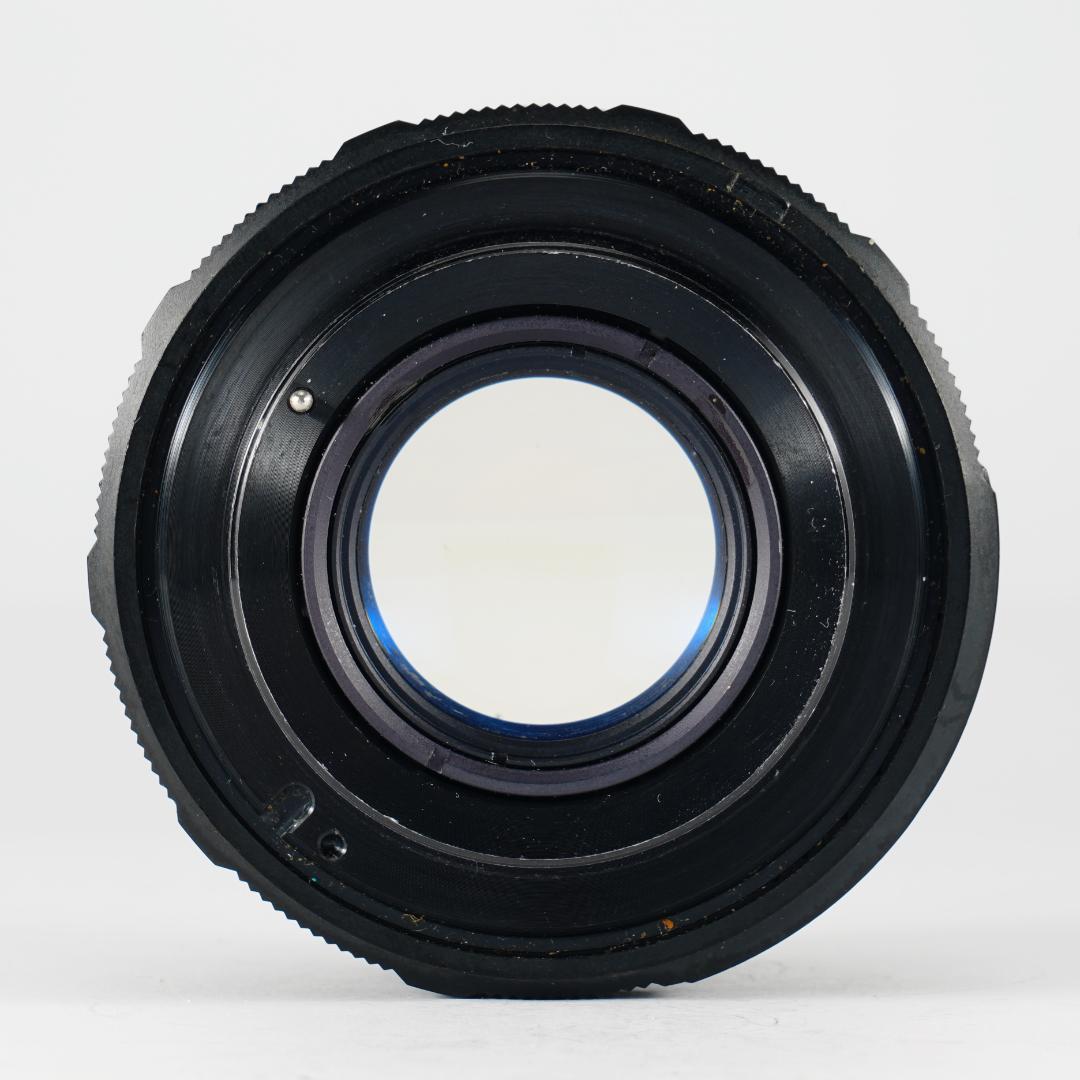 泡のようなボケで日常に彩り FUJINON 55mm F2.2 666