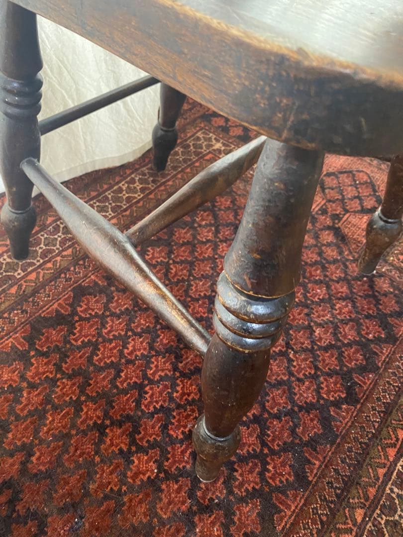 【アンティーク】　イギリスヴィンテージチェア