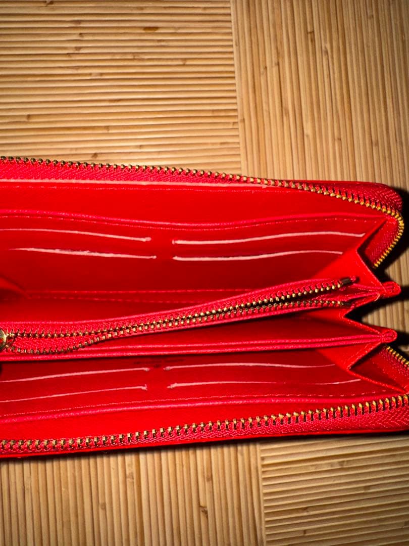 ルイ・ヴィトン レッド 長財布