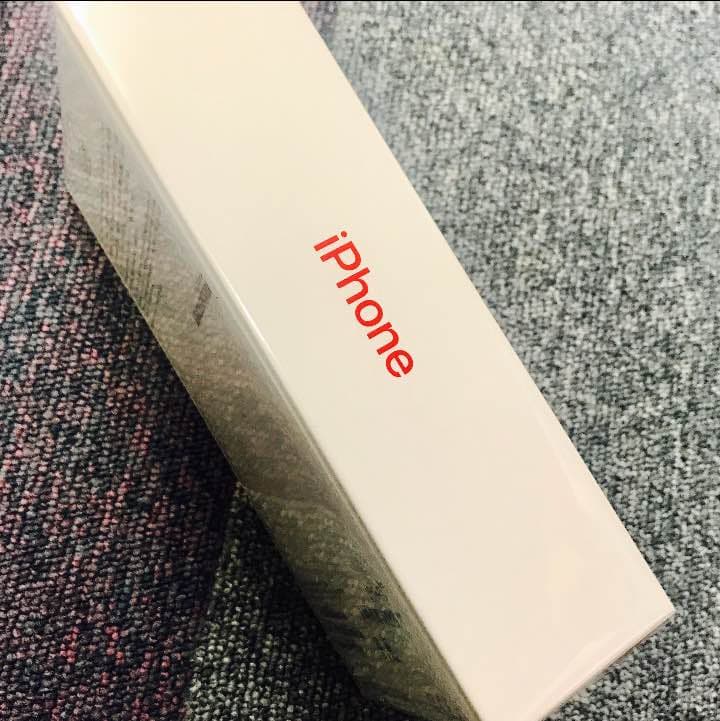 スマートフォン本体 iPhone 7 Plus