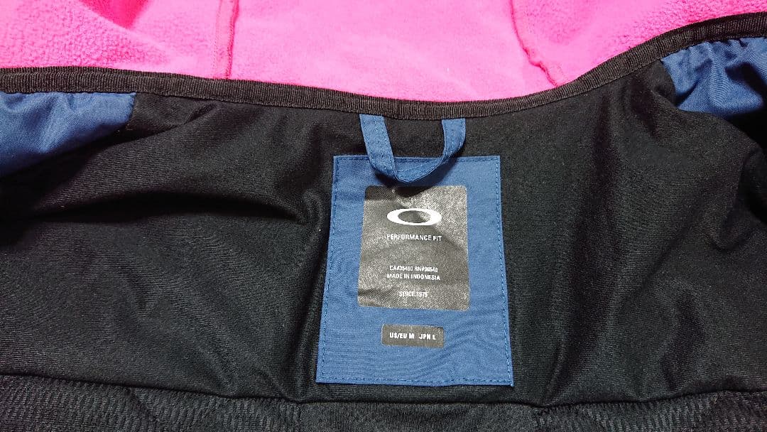 OAKLEY オークリー スノーボードウェア 上下セット 日本サイズ：L