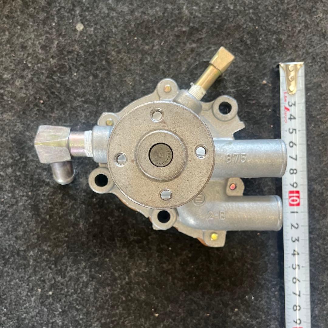 黒*ン様 未使用　ダイハツ　ZMエンジン用ウォーターポンプ　ハイゼットS38 美