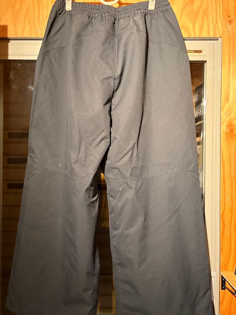 OAKLEY スノーボードパンツ　Lサイズ　新品