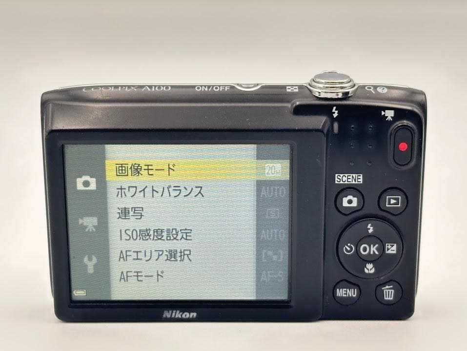 Nikon COOLPIX A100 シルバー コンパクトデジタルカメラ 動作品