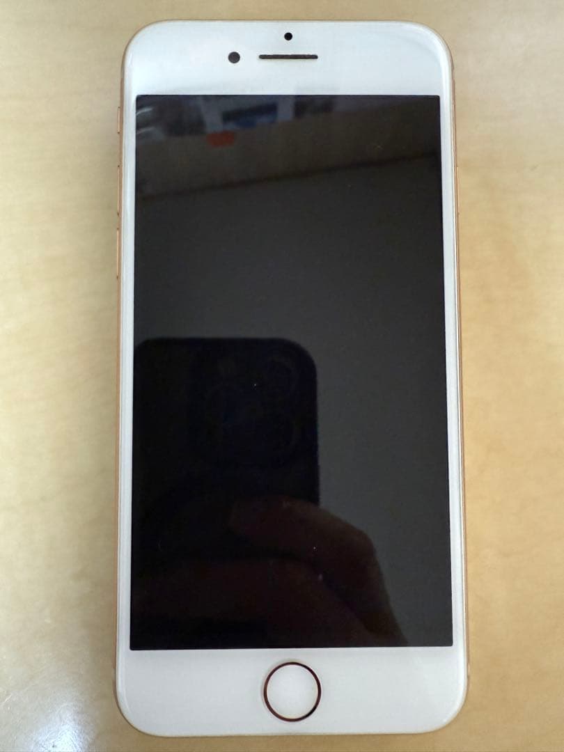 【4台セット】iPhone8 3台 iPhone7 1台