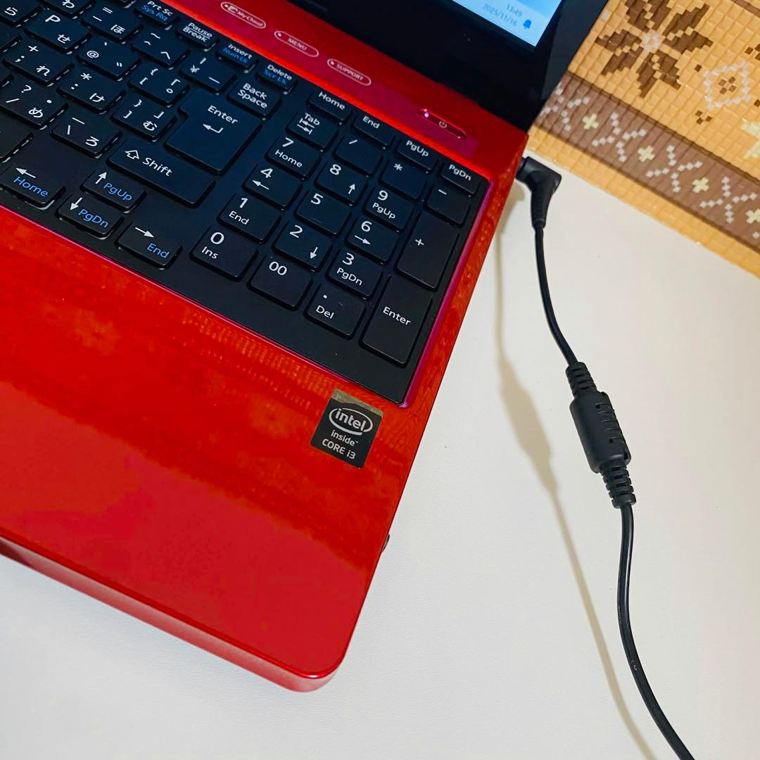 Y38 Fujitsuノートパソコン WEBカメラSSD高速 Windows11