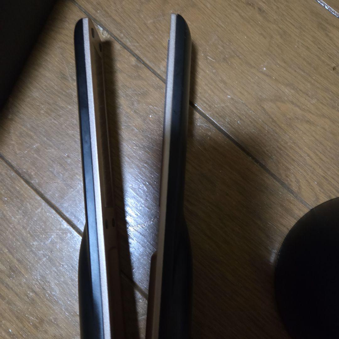 MEDULLA 超音波ヘアアイロン