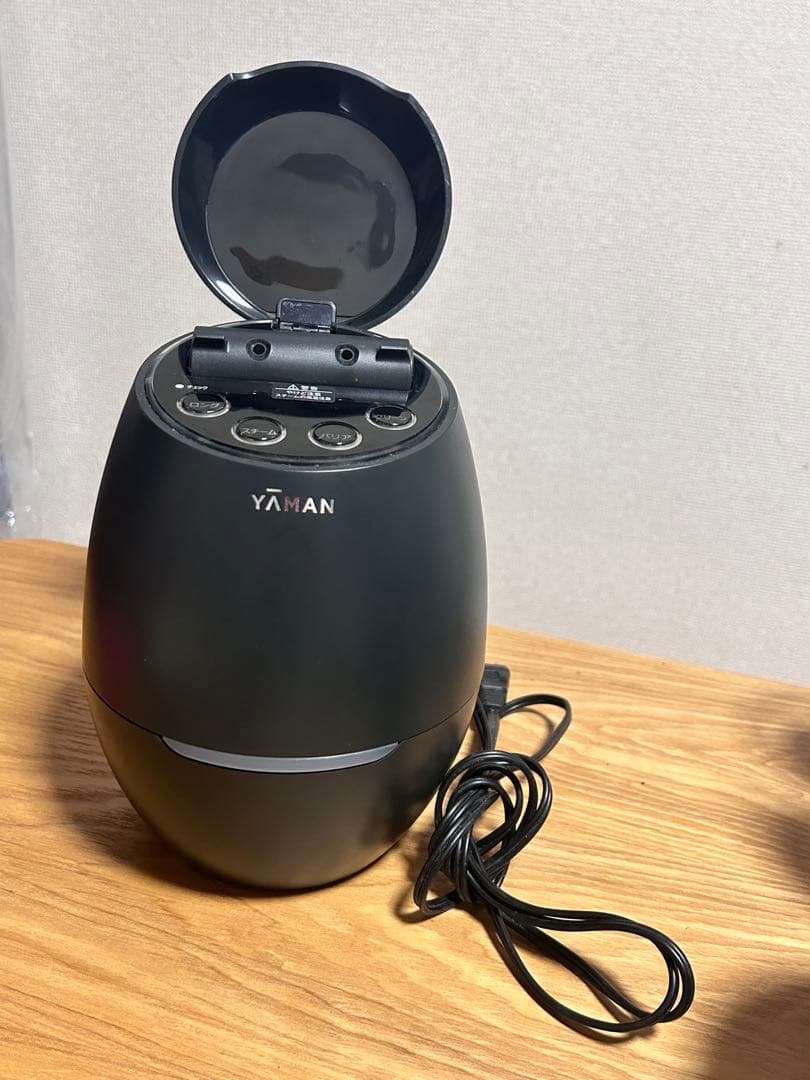 YAMAN 美顔器 ブラック 卵型