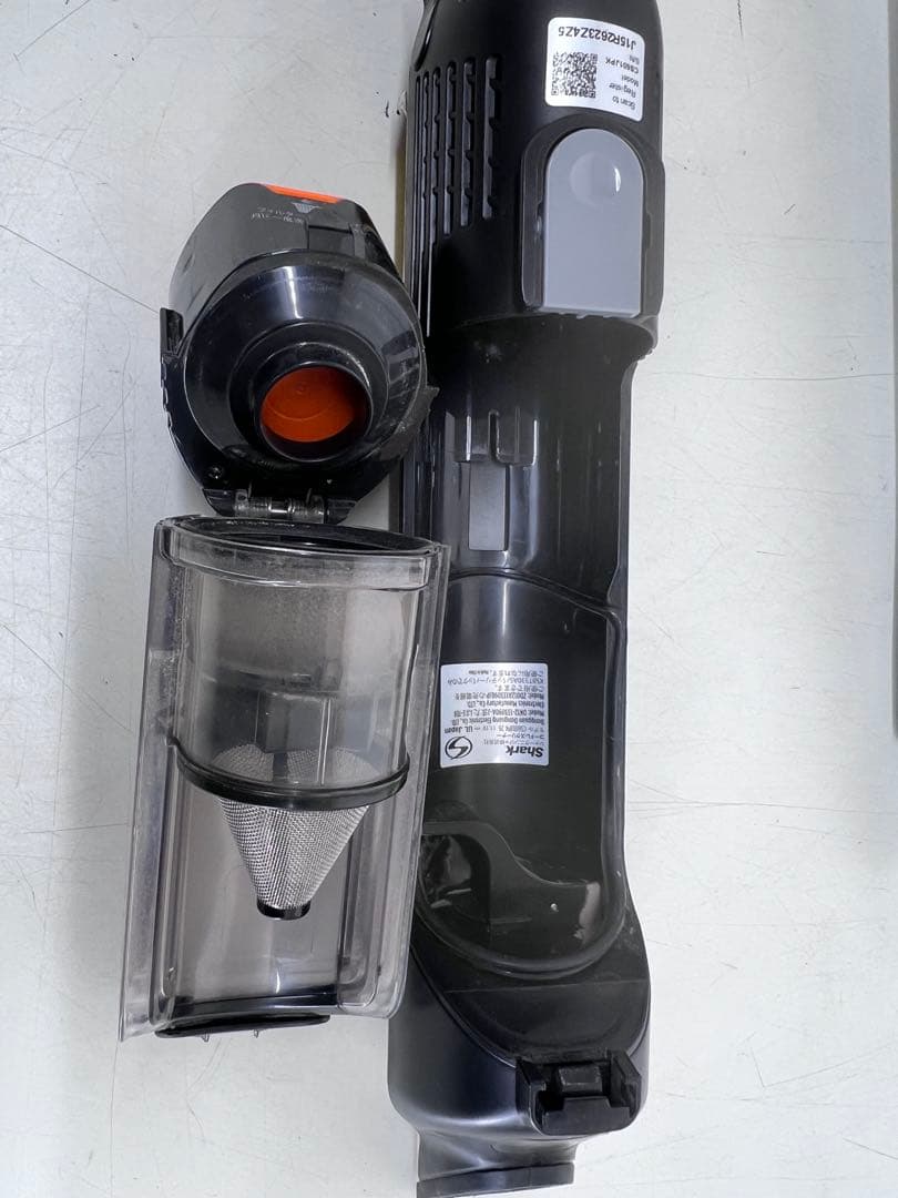 Shark　シャーク　CS601JPK　スタンド付　バッテリー2個付