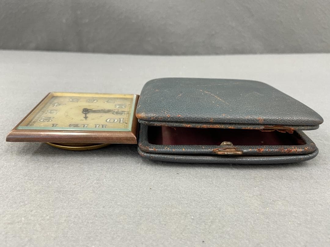 スイス製 折りたたみ時計 トラベルクロック 手巻き アンティーク ヴィンテージ