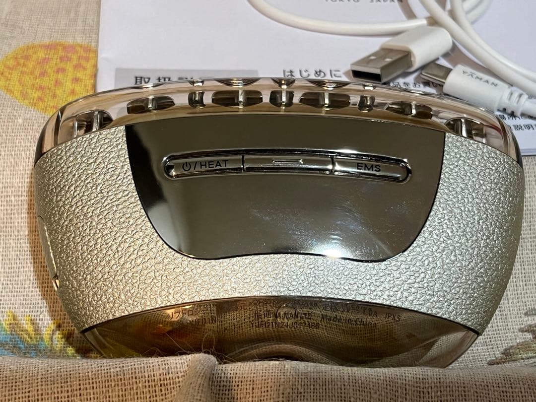 ま*☆様 【中古/美品】ヤーマン美顔器リフトロジー リフト EMS YJFD1N