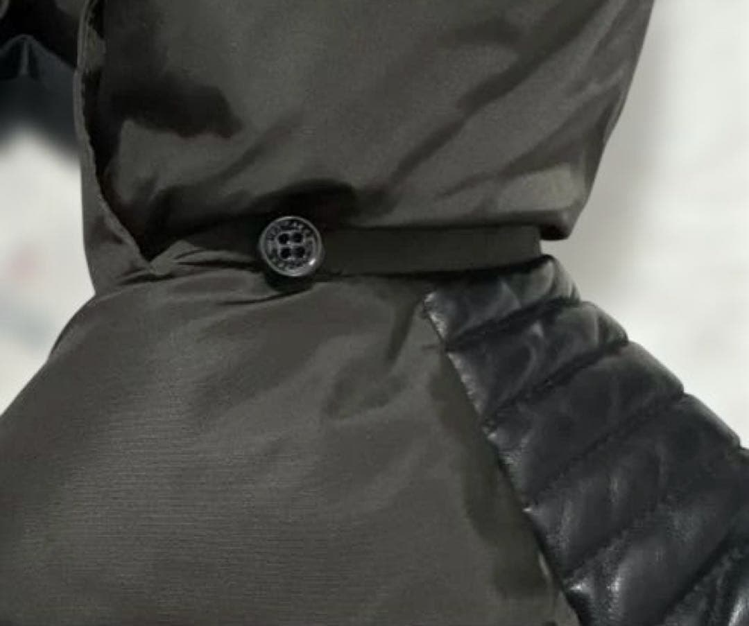 未使用　モンクレール OIRON オイロン ダウン レディース カーキ　M