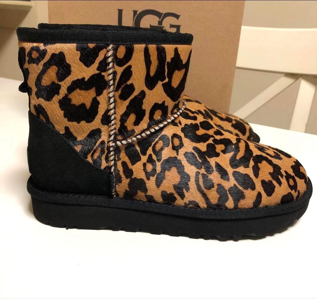 UGG ヒョウ柄 ムートンブーツ　レオパード柄　未使用　箱あり