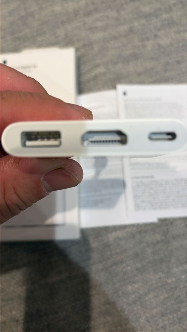 Apple USB-C to Digital av マルチポートアダプター