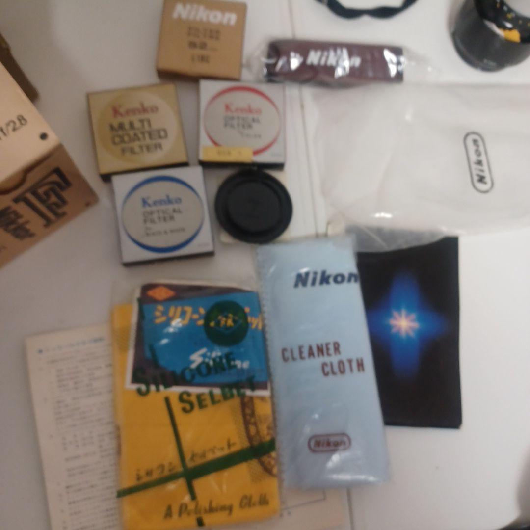 Nikon F3 一眼レフ　カメラ フルセット　レトロ　ニコン　レンズ　ケース