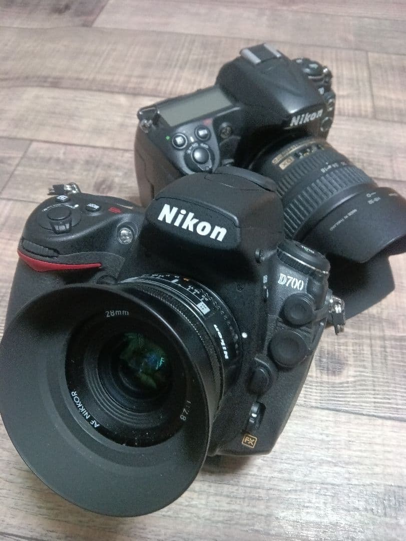 Nikon D700 人気再燃中　極美品　D300他おまけ多数