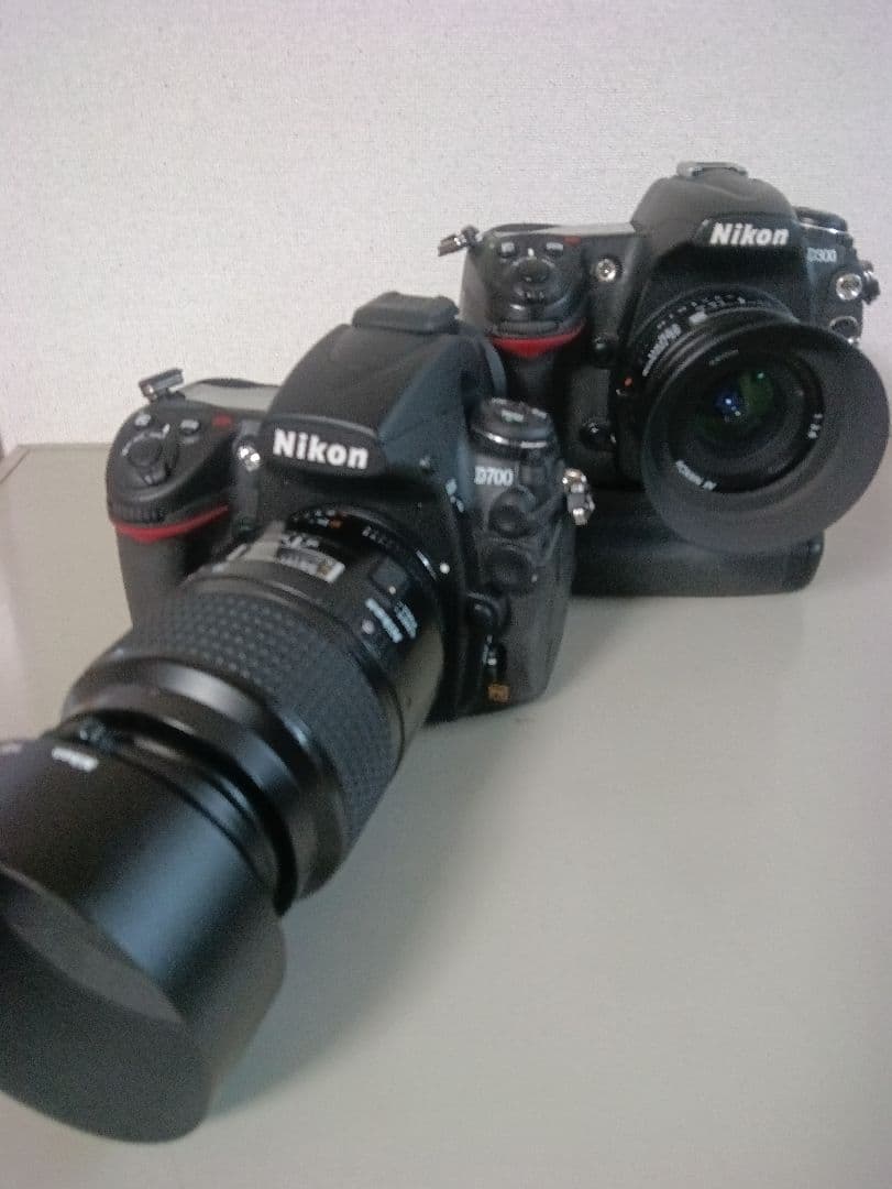 Nikon D700 人気再燃中　極美品　D300他おまけ多数