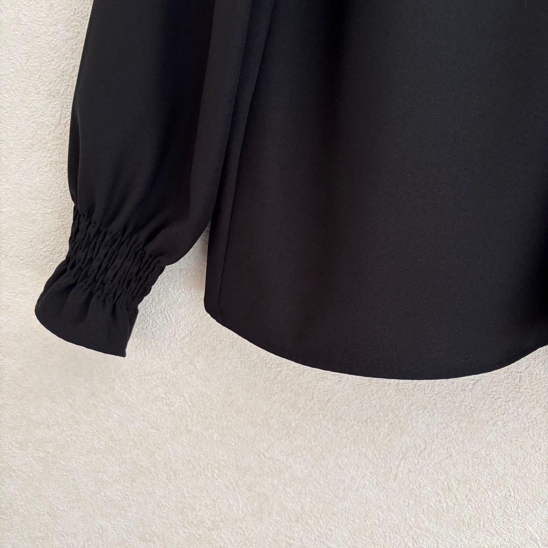 試着のみ　セオリーリュクス　ブラウス　ハイネック　ギャザー