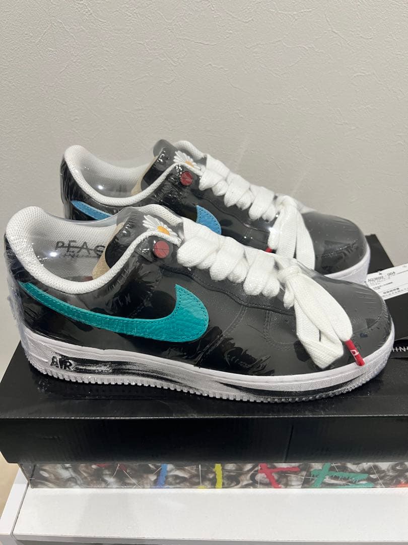 ナイキエアフォース1 パラノイズ3.0 新品　27cm