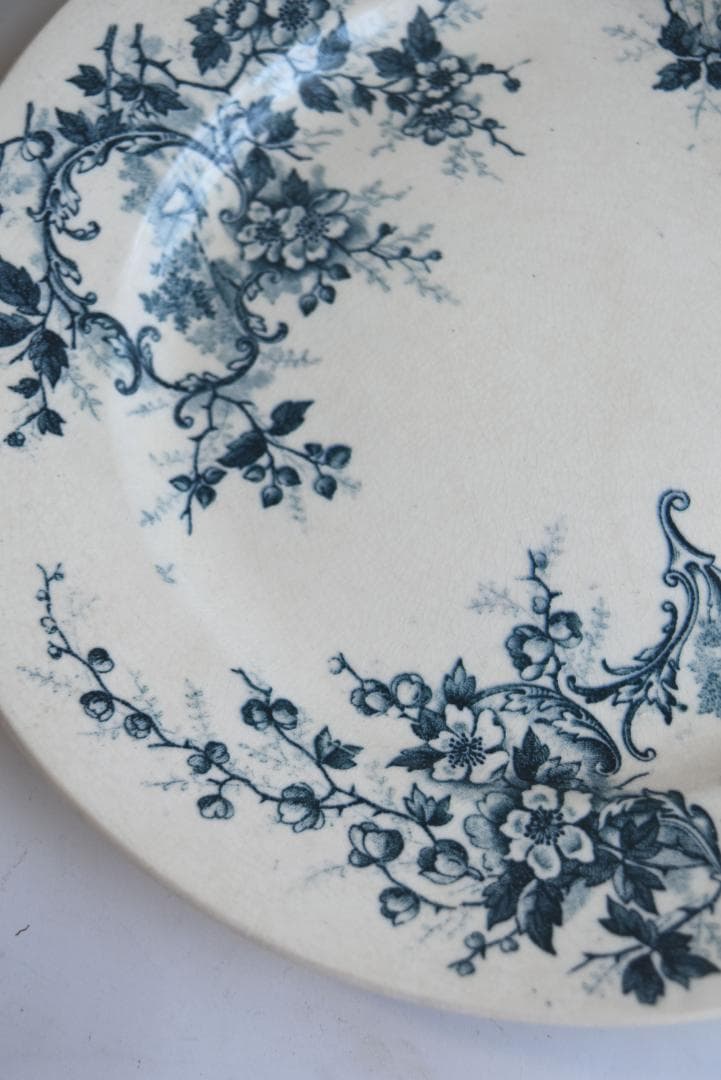 美品ショワジー・ル・ロワ　ブルーのポンパドール（POMPADOUR ）