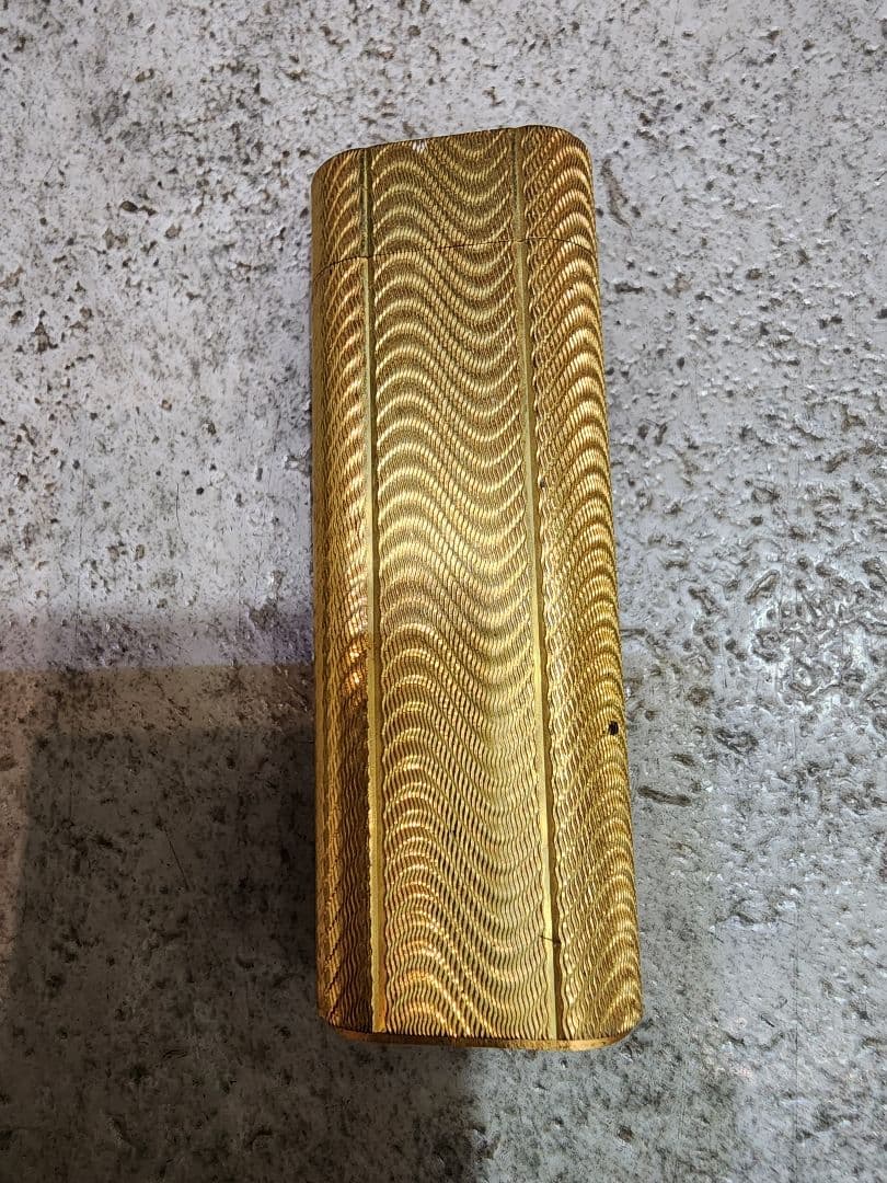 カルティエ ライター ゴールド オーバルストライプ PLAQUE OR