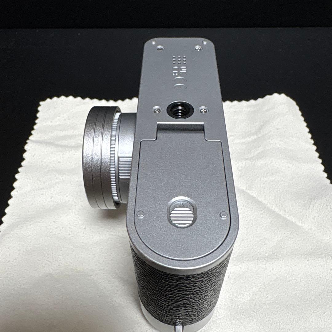 FUJIFILM (フジフイルム) X half X-HF1 シルバー