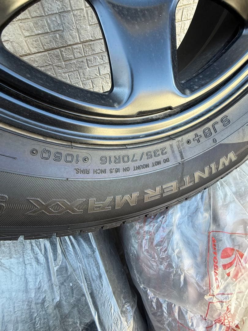 デリカd5 スタッドレスタイヤホイール　4本セット