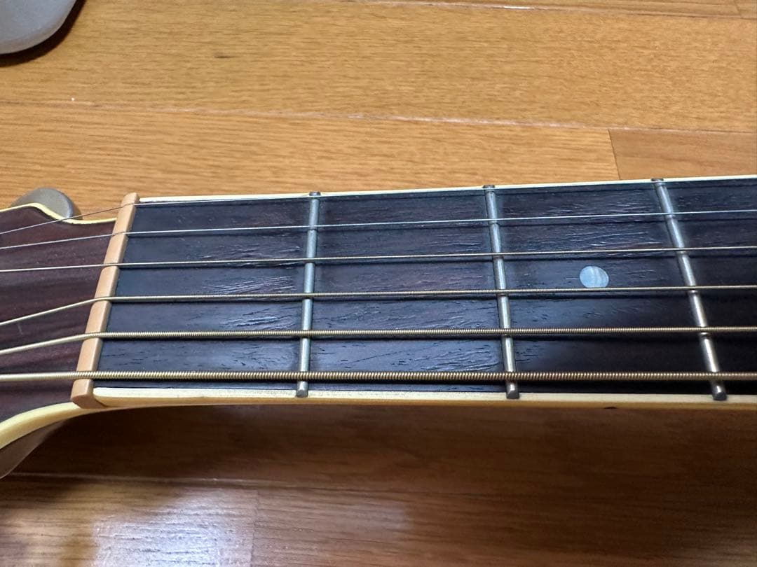 YAMAHA DWX-8 アコースティックギター