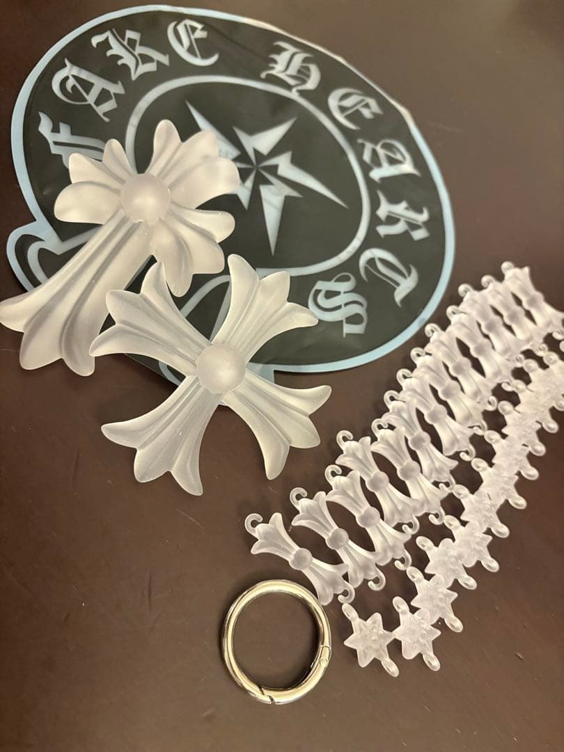 バカデカFAKE HEARTSクロスクリア！十字架 ネックレス　クロムハーツ