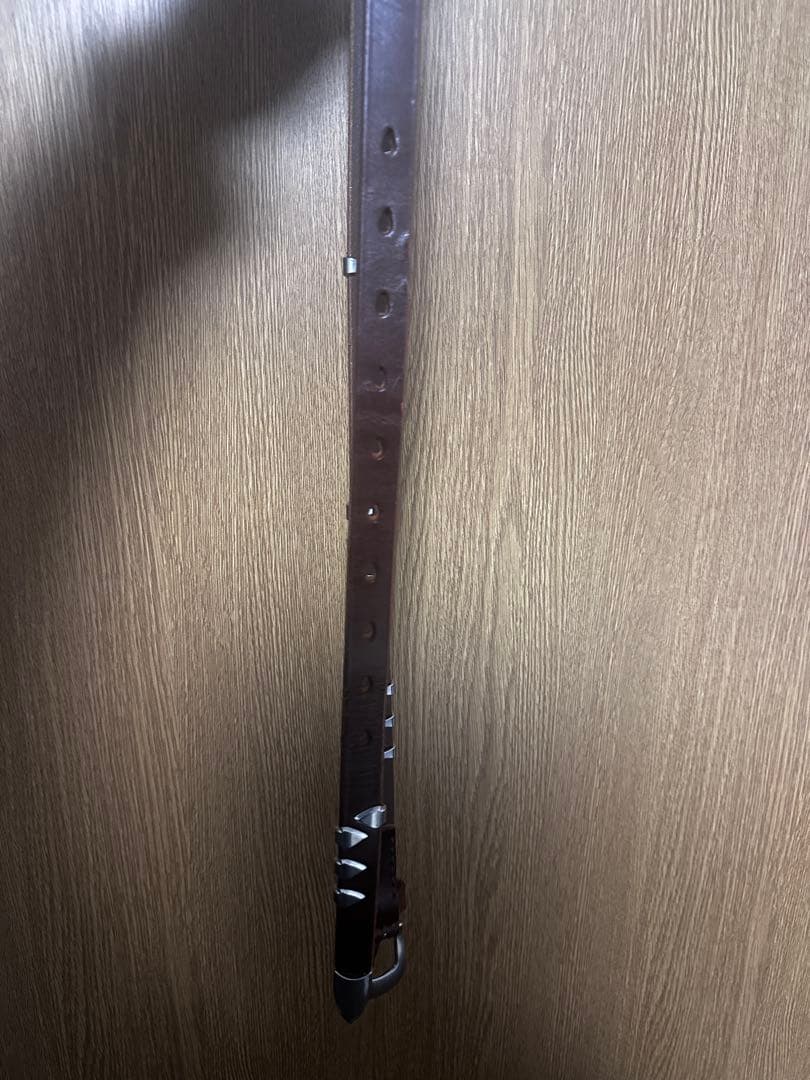 Our legacy スタッズ付きブラウンレザーベルト