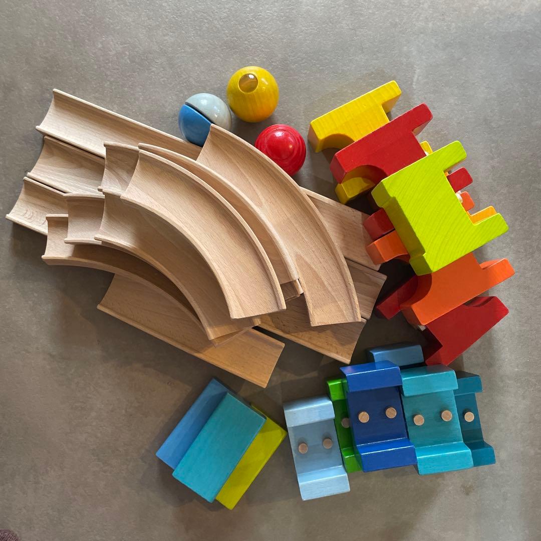 ※ちー　HABA 木製レールとボールセット