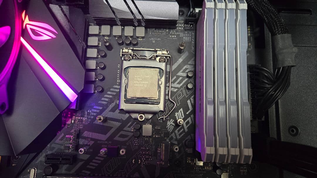 マザーボード ROG STRIX B365-F GAMING i7 9700