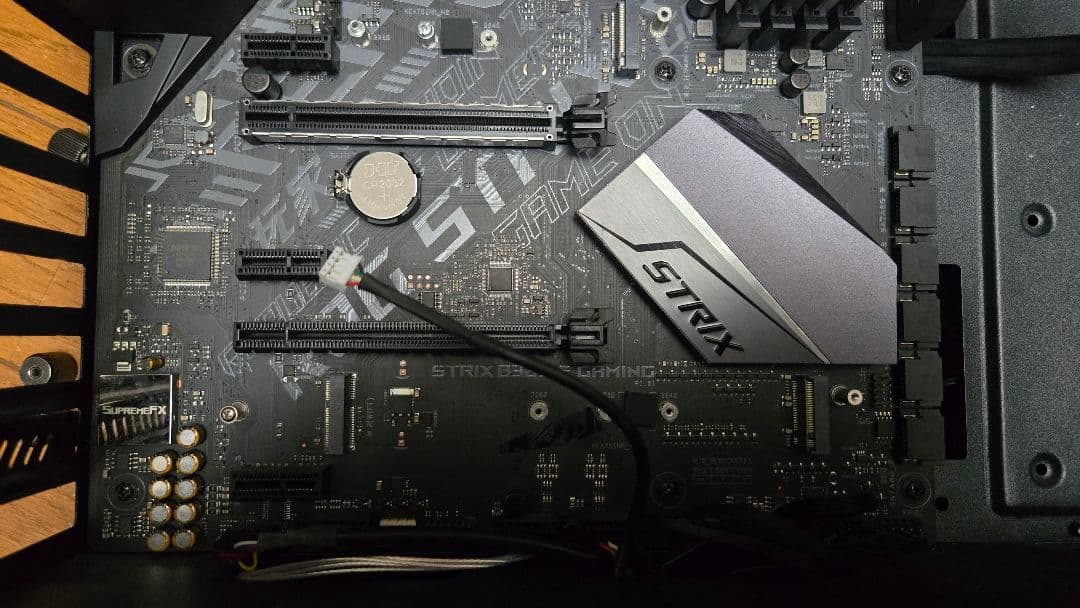 マザーボード ROG STRIX B365-F GAMING i7 9700