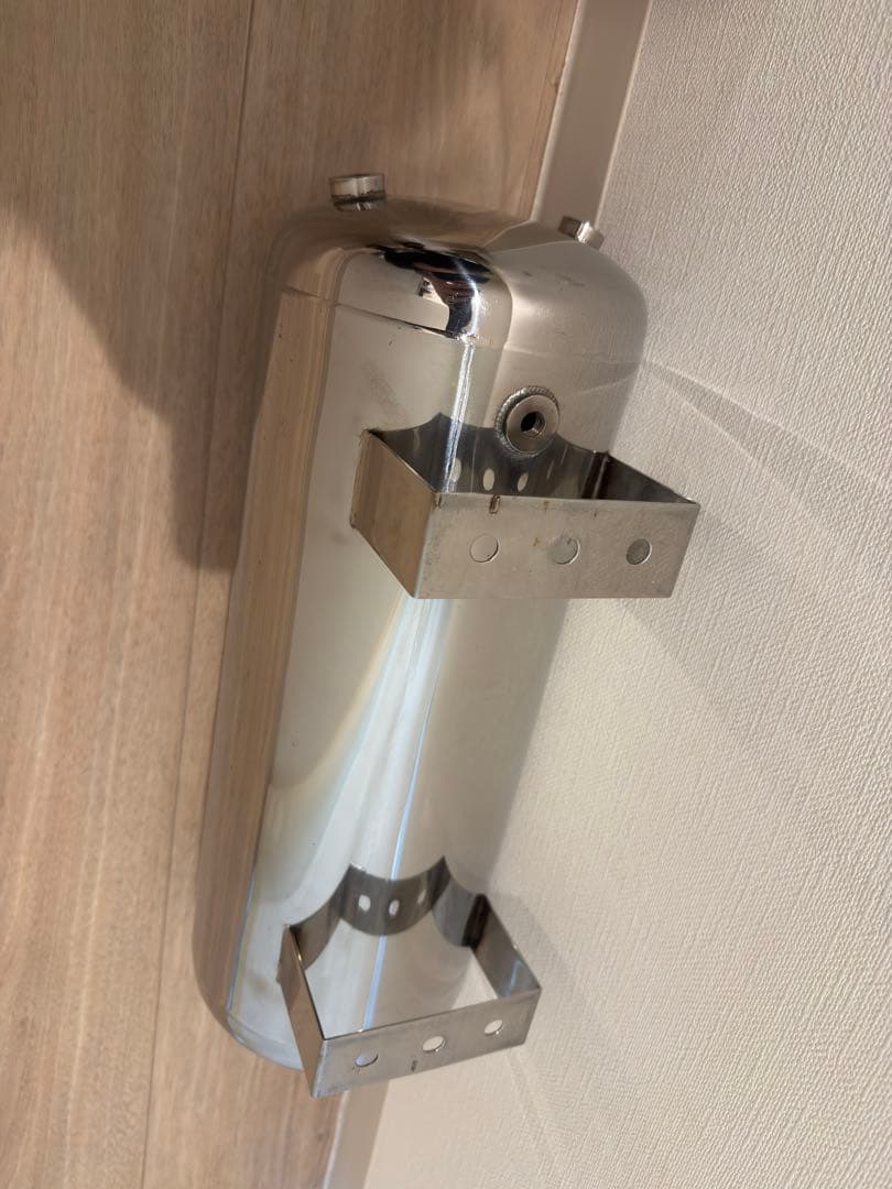 ステンレス　エアータンク　メッキ