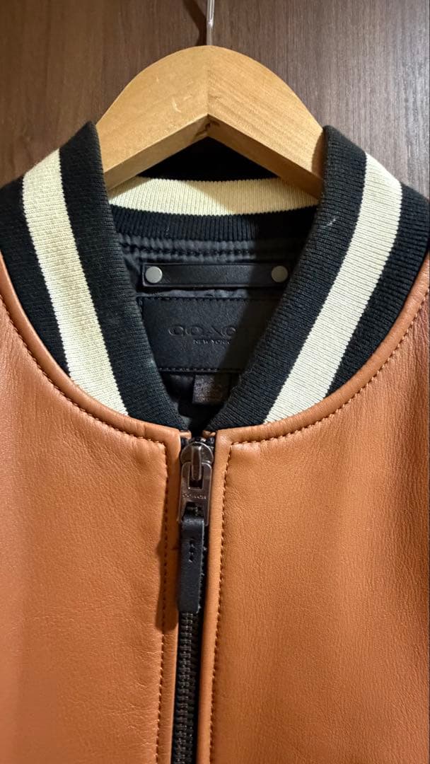 COACH レザースタジャン F86146 牛革 本革 スタジアムジャンパー