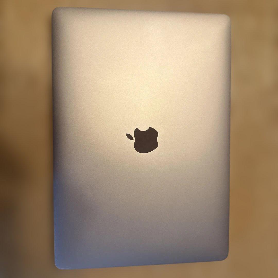 MacBook Air13Retina 2018 メモリ16GB バッテリー良好